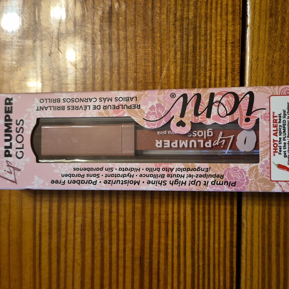 Ioni 4pc Set, 2 Lip Plumper, Lip Oil, Lashes - Picture 4 of 9